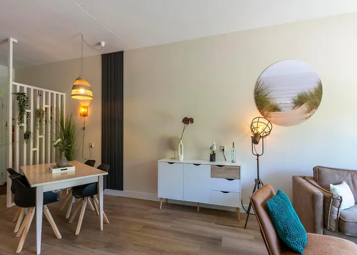 By The In Netherlands Apartman *